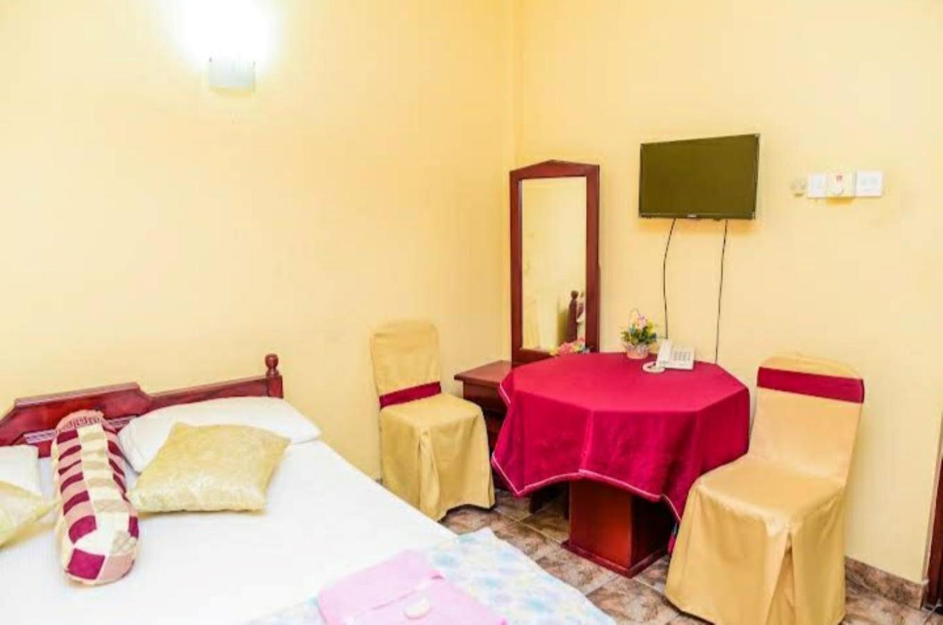 Kandy Paradise Hotel & Spa Gelioya Екстериор снимка